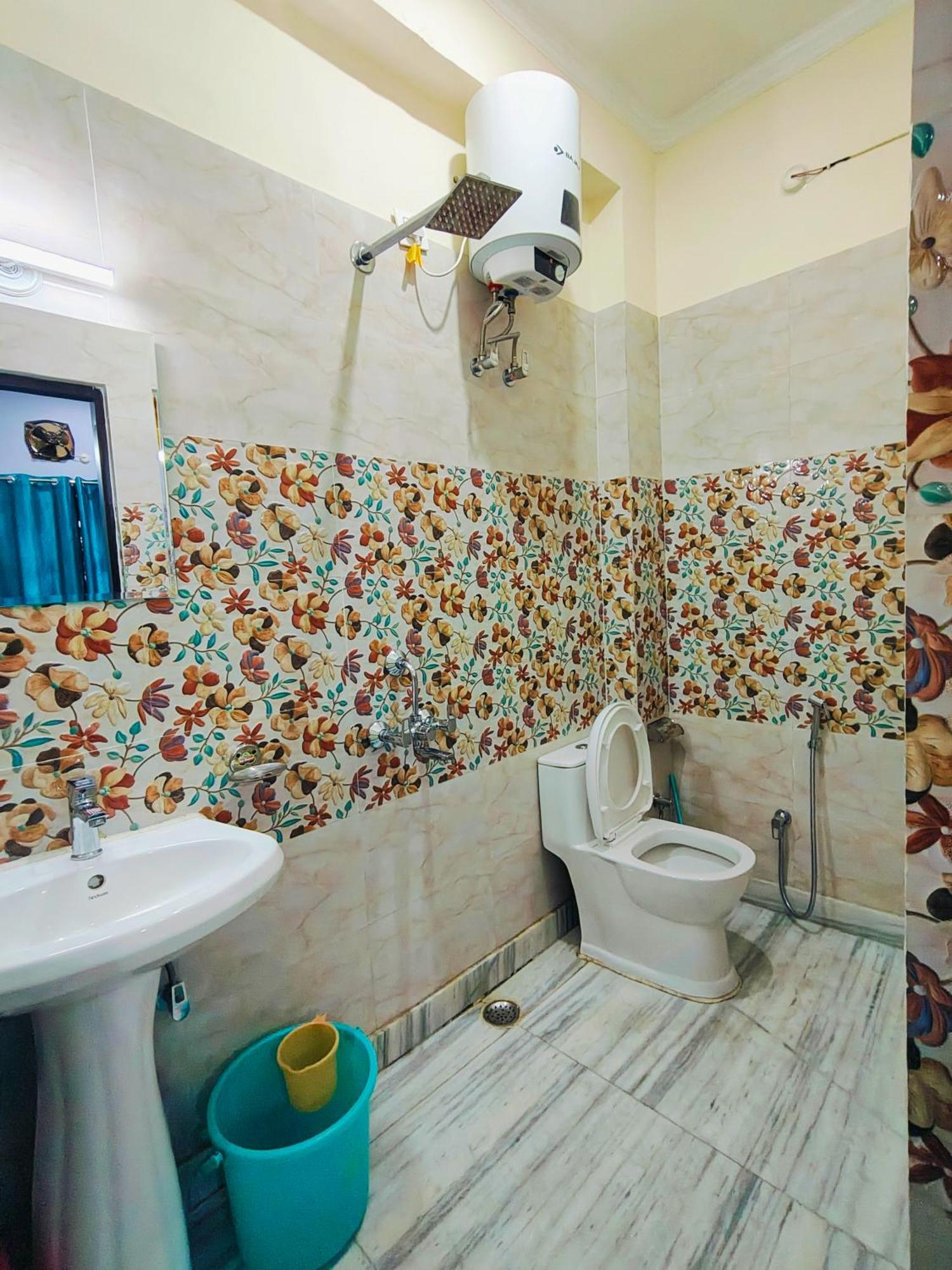Deepak Homestay Rishīkesh Extérieur photo